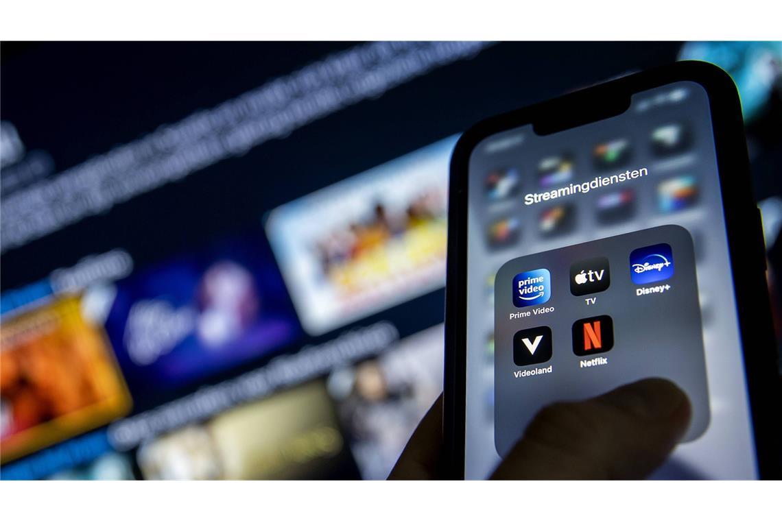 Netflix geht als erster Streaminganbieter gegen Account-Sharing vor. Ziehen andere Anbieter bald nach? (Symbolbild)