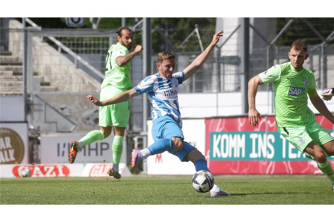 Neuzugang Meris Skenderovic hatte nach seiner Einwechslung zwei gute Chancen.