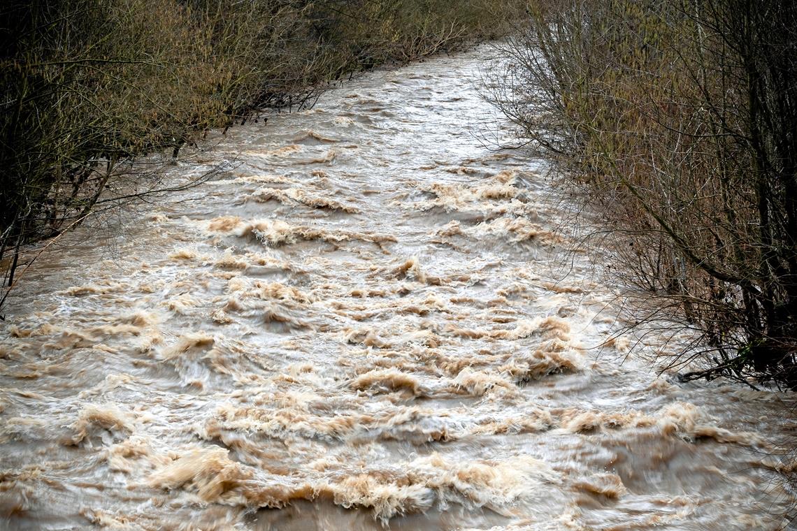 Viele Bürger wissen nicht, wo die Flutgefahren lauern Nicht nur Flüsse, die über die Ufer treten, bergen Hochwassergefahr. Vermehrt spielt auch Starkregen eine Rolle. Foto: A. Becher
