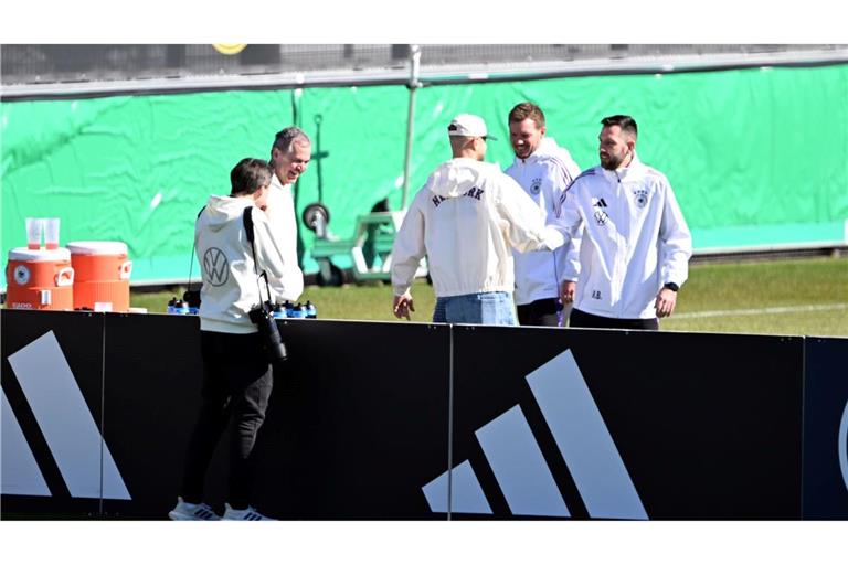 Niclas Füllkrug kam beim Training der Nationalmannschaft vorbei.