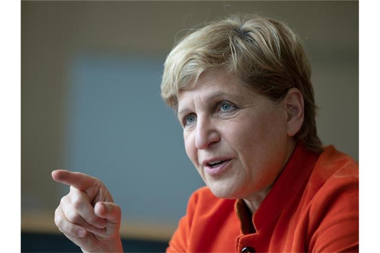Nicole Razavi (CDU), baden-württembergische Ministerin für Wohnen und Landesentwicklung. Foto: Bernd Weißbrod/dpa