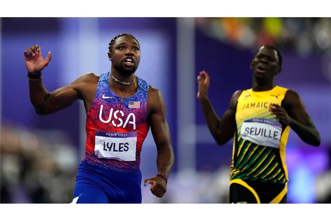 Noah Lyles (l) gewann das 100-Meter-Finale ganz knapp.