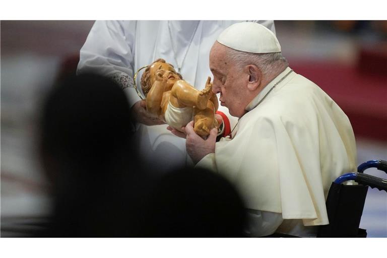 Papst Franziskus ernannte erstmals eine Frau zur Präfektin im Vatikan, die italienische Ordensschwester Simona Brambilla.