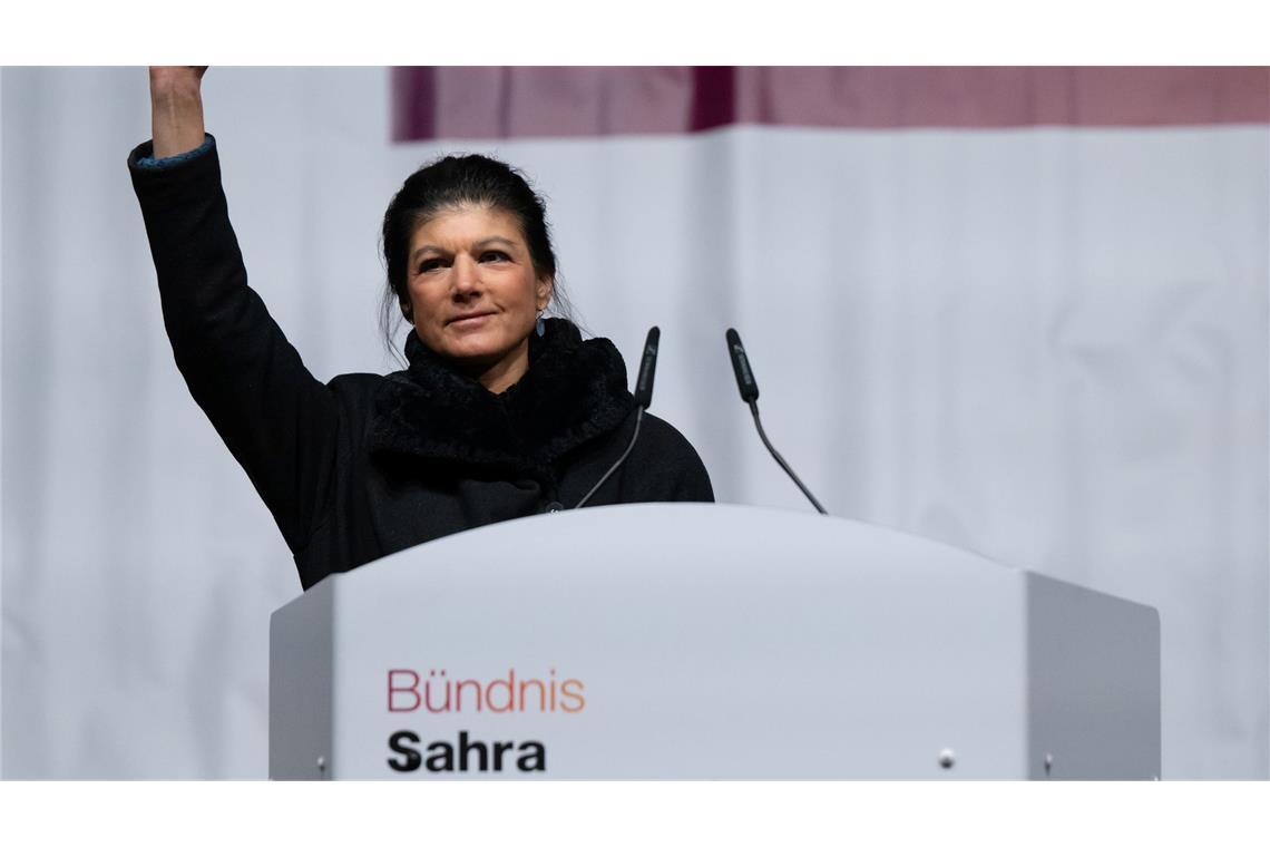 Parteigründerin Sahra Wagenknecht verknüpft ihr politisches Schicksal mit dem Erfolg bei der Bundestagswahl. (Archivbild)