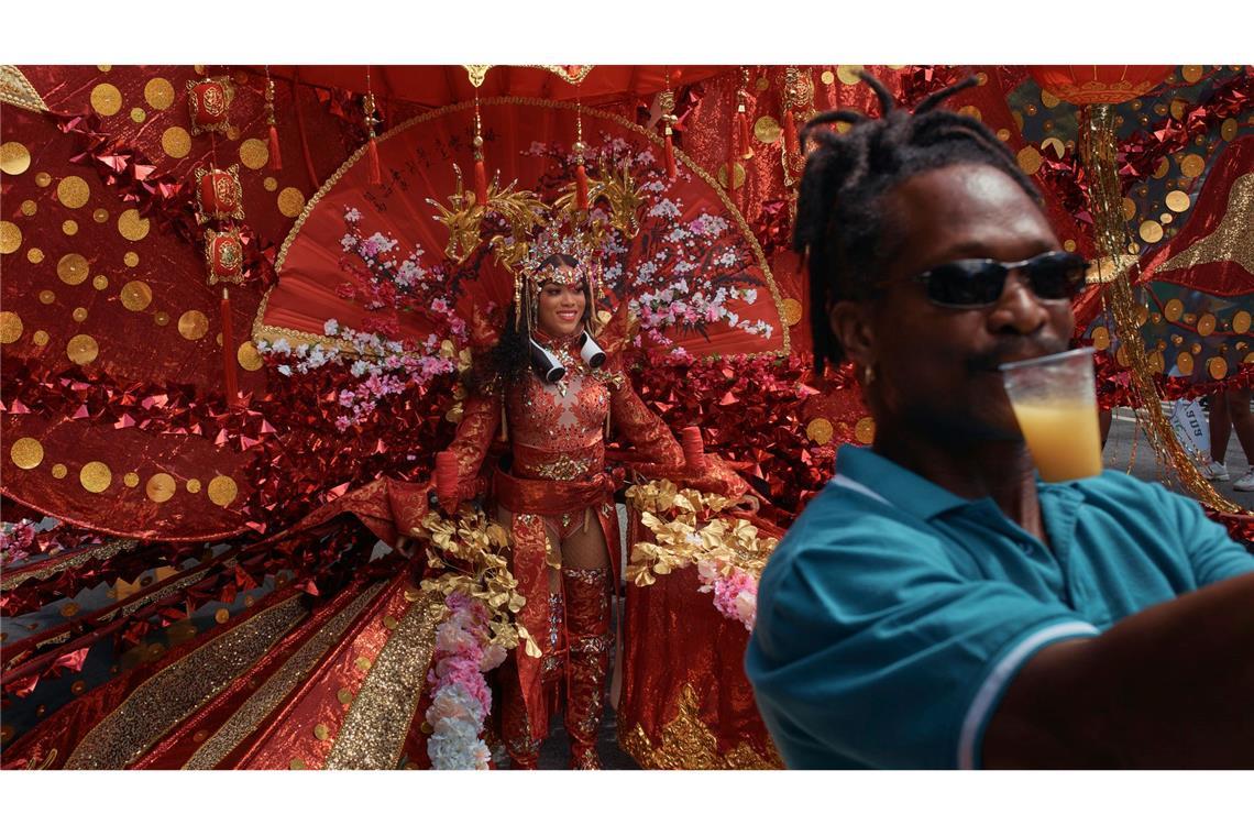 Partylaune in New York -  West Indian Day Parade im  Stadtteil Brooklyn.