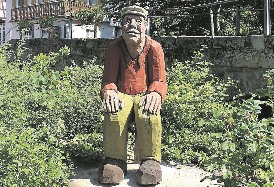 Skulpturen schmücken Weissach „Pascal“ von Manfred Martin aus Haigerloch.
