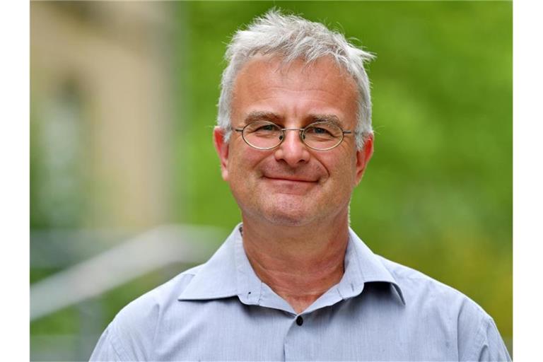 Patrick Rössler, Professor für Kommunikationswissenschaft an der Universität Erfurt. Foto: Martin Schutt/dpa-Zentralbild/dpa/Archivbild