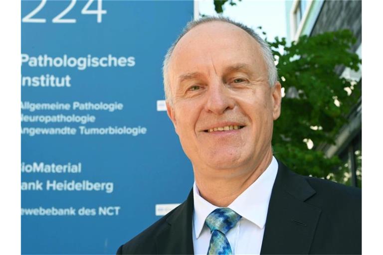 Peter Schirmacher, Geschäftsführender Direktor des Pathologischen Instituts am Universitätsklinikum Heidelberg. Foto: Uli Deck/dpa
