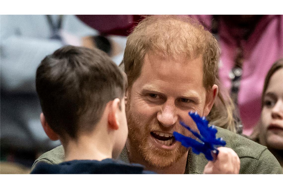 Prinz Harry bei Invictus Games: Herzlicher Moment mit jungem GB-Fan in Vancouver