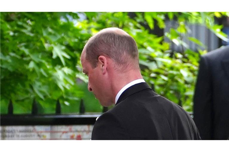 Prinz William trifft zur Hochzeit in der Kathedrale von Chester ein.