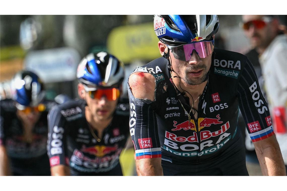 Red Bull-BORA-hansgrohe-Kapitän Primoz Roglic stürzte kurz vor dem Ziel schwer.