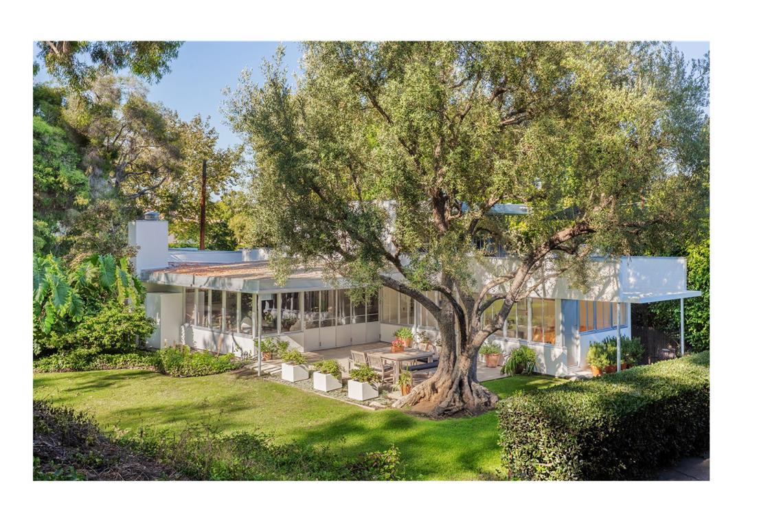 Richard Neutra kreierte bereits 1936 die „Brice Residence“ in Los Angeles  – ursprünglich für eine Haus- und Gartenausstellung.