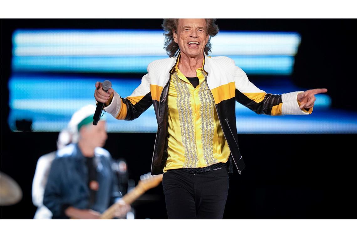 Rolling-Stones-Sänger Mick Jagger rockt mit 80 bei der jüngsten Tour in Vancouver ab. Inzwischen ist er 81. (Archivbild)