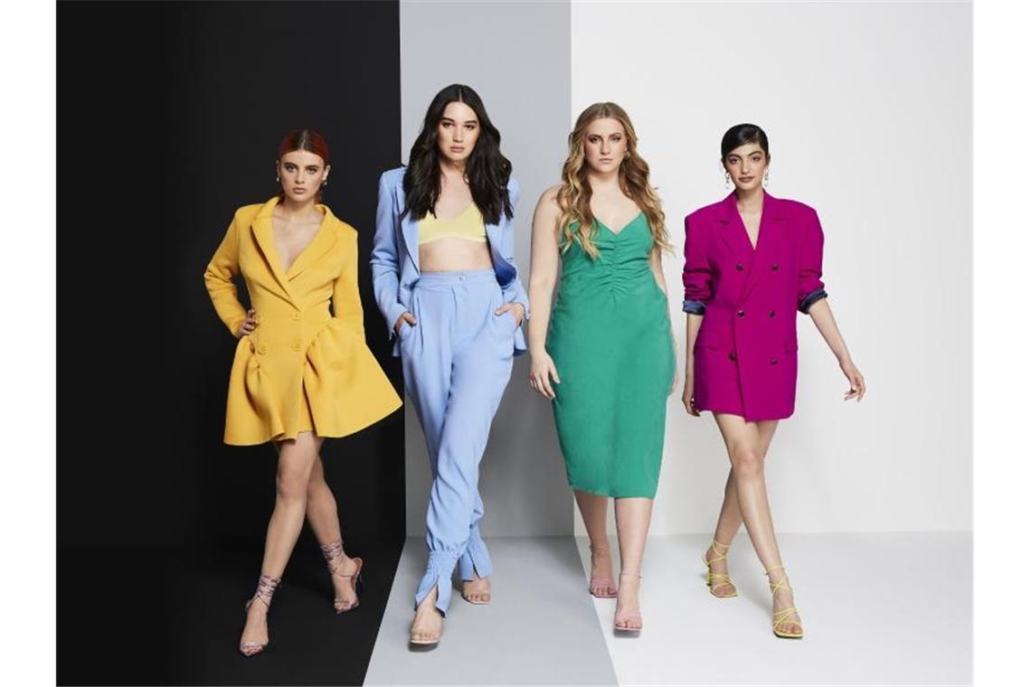 Transgender-Model Alex ist „Germany's Next Topmodel“ Romina (l-r), Alex, Dascha und Soulin waren die vier Finalistinnen von „Germany's Next Topmodel“ (undatierte Aufnahme). Foto: Marc Rehbeck/ProSieben/dpa