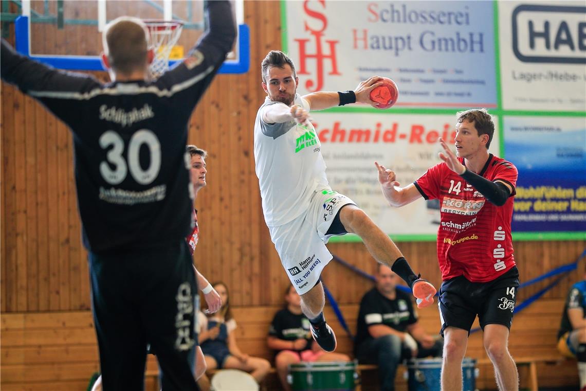 Ruben Sigle hat mit dem HCOB die Aufgabe gegen Pfullingen vor Augen und das Weiterkommen in der Aufstiegsrunde fest im Blick. Foto: A. Becher