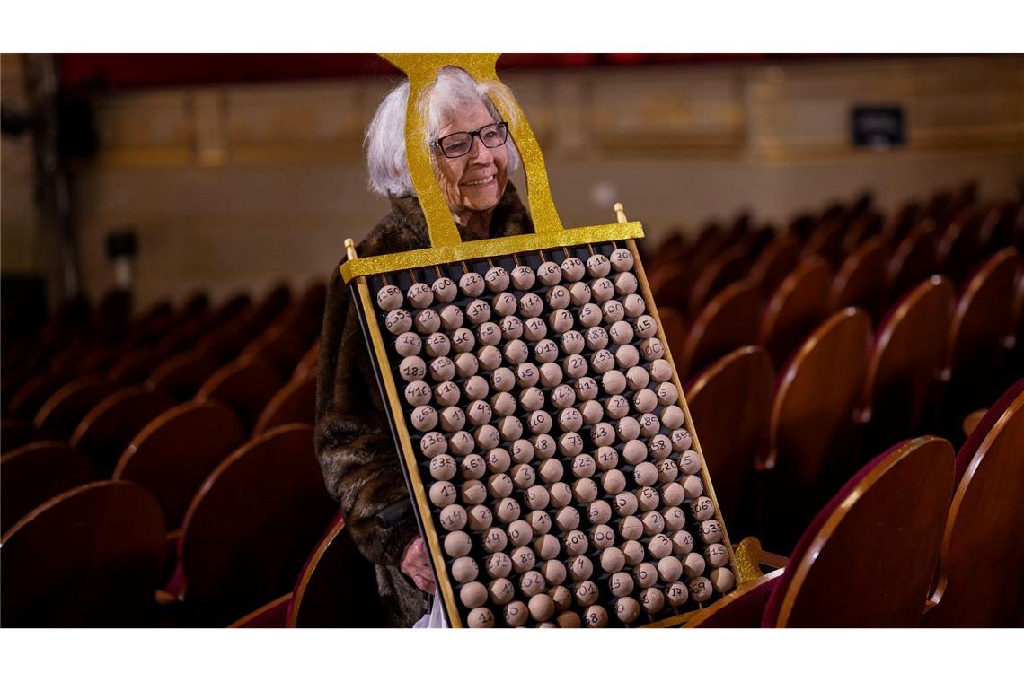 Rund 400 Zuschauer konnten die Ziehung der Glückszahlen im Madrider Teatro Real direkt miterleben.