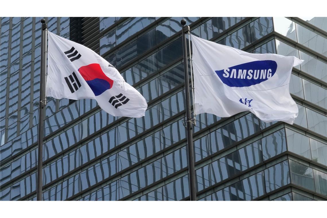 Samsung Electronics meldet einen deutlichen Anstieg des Betriebsgewinns für das abgelaufene Quartal.