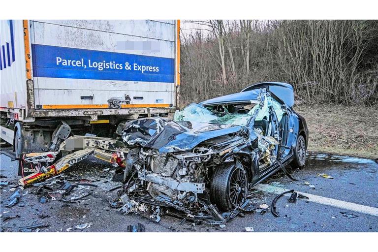 Schwerer Verkehrsunfall auf der A81