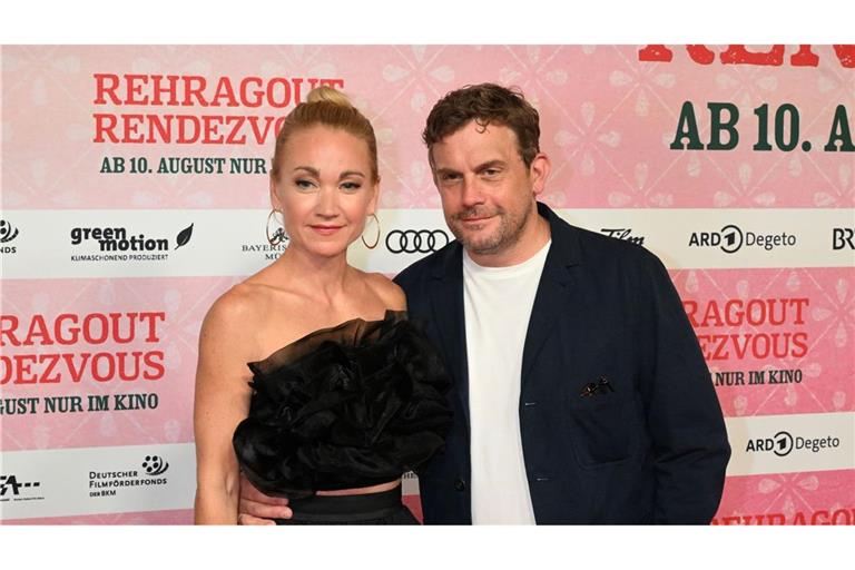 Sebastian Bezzel und Lisa Maria Potthoff bei der Premiere von "Rehragout Rendezvous" in München.