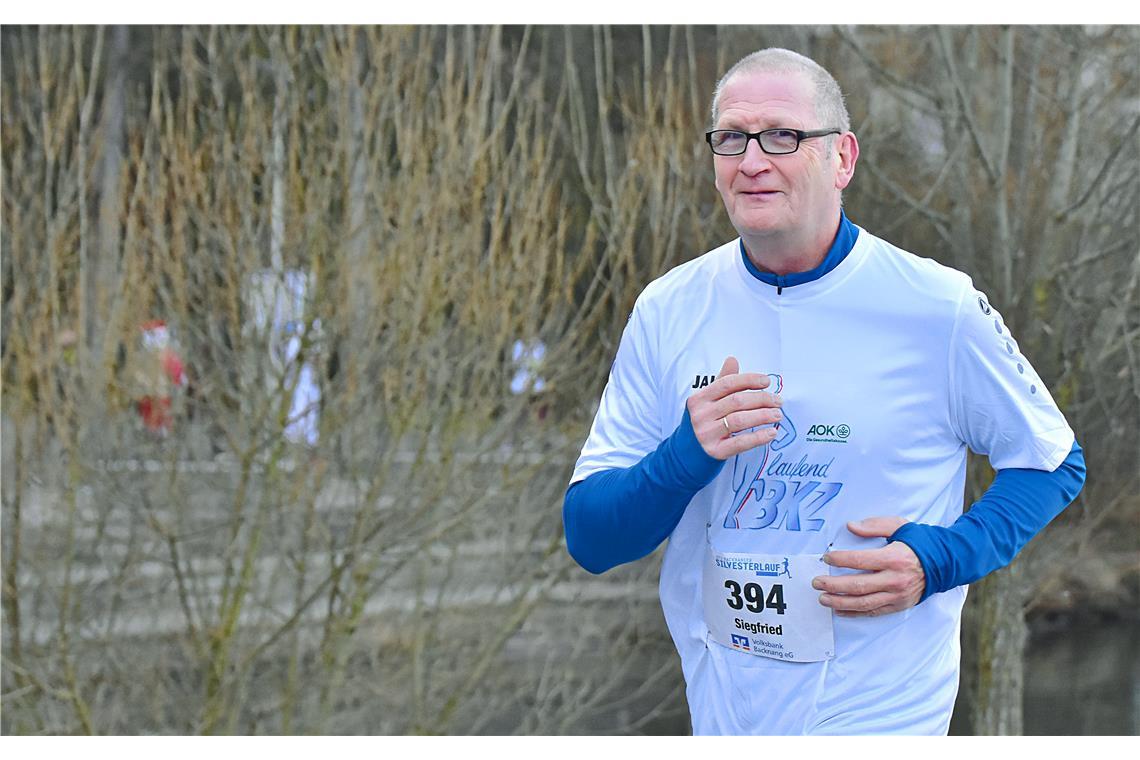 Siegfried Riese. Laufend BKZ. Silvesterlauf 2024 in Backnang. SP