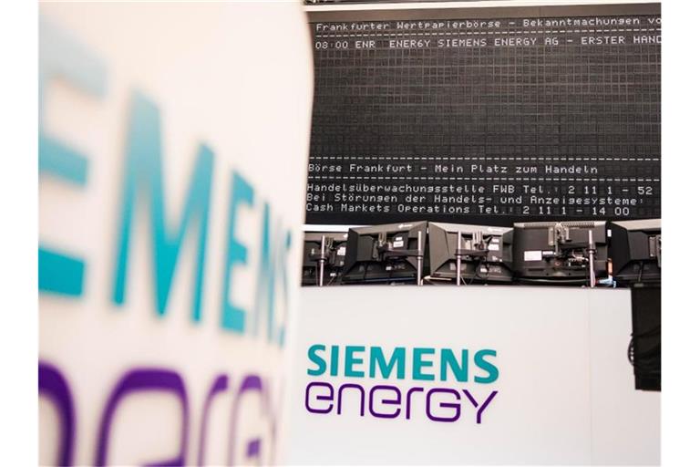 „Siemens Energy“ steht in der Frankfurter Wertpapierbörse. Foto: Frank Rumpenhorst/dpa/Archivbild