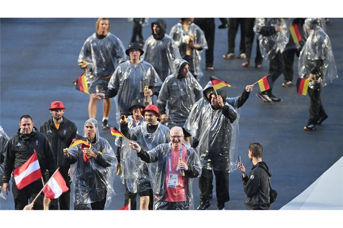 Sportler aus Deutschland und Österreich bei der Eröffnungsfeier der Olympischen Spiele