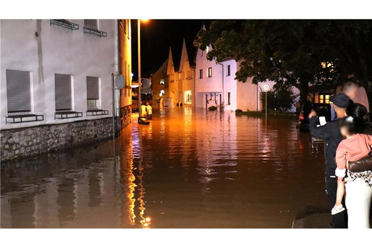 Starkregen sorgte für schwere Überschwemmungen. (Archivbild)