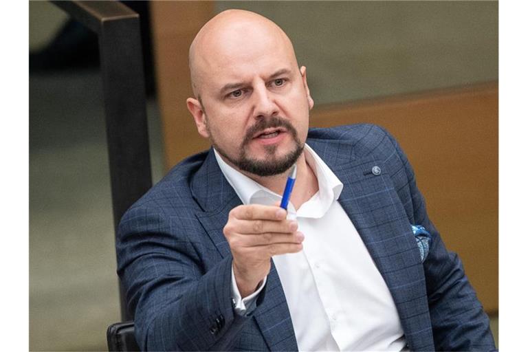 Stefan Räpple (AfD), Abgeordneter, spricht im Landtag von Baden-Württemberg. Foto: Sebastian Gollnow/dpa/Archivbild