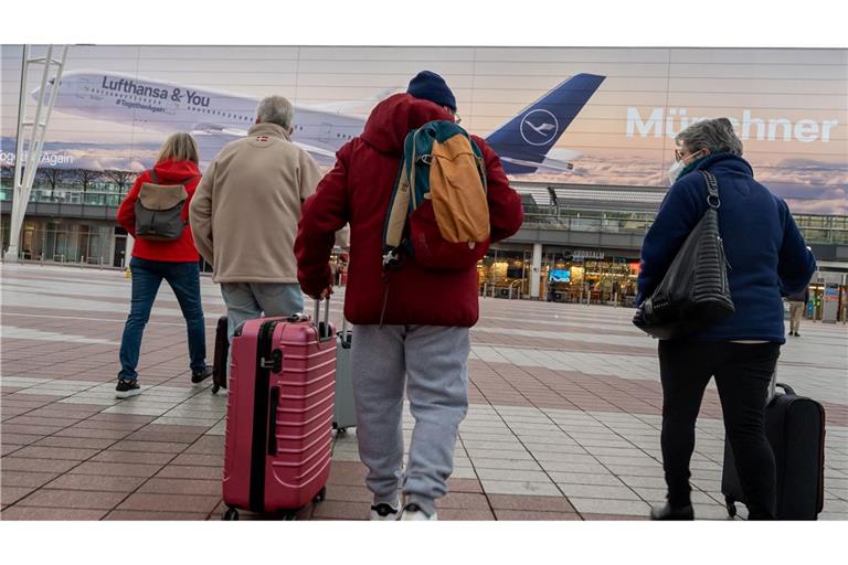 Studie: Viele Menschen mit Migrationshintergrund denken angesichts des AfD-Aufstiegs über Auswanderung aus Deutschland nach. (Archivbild)