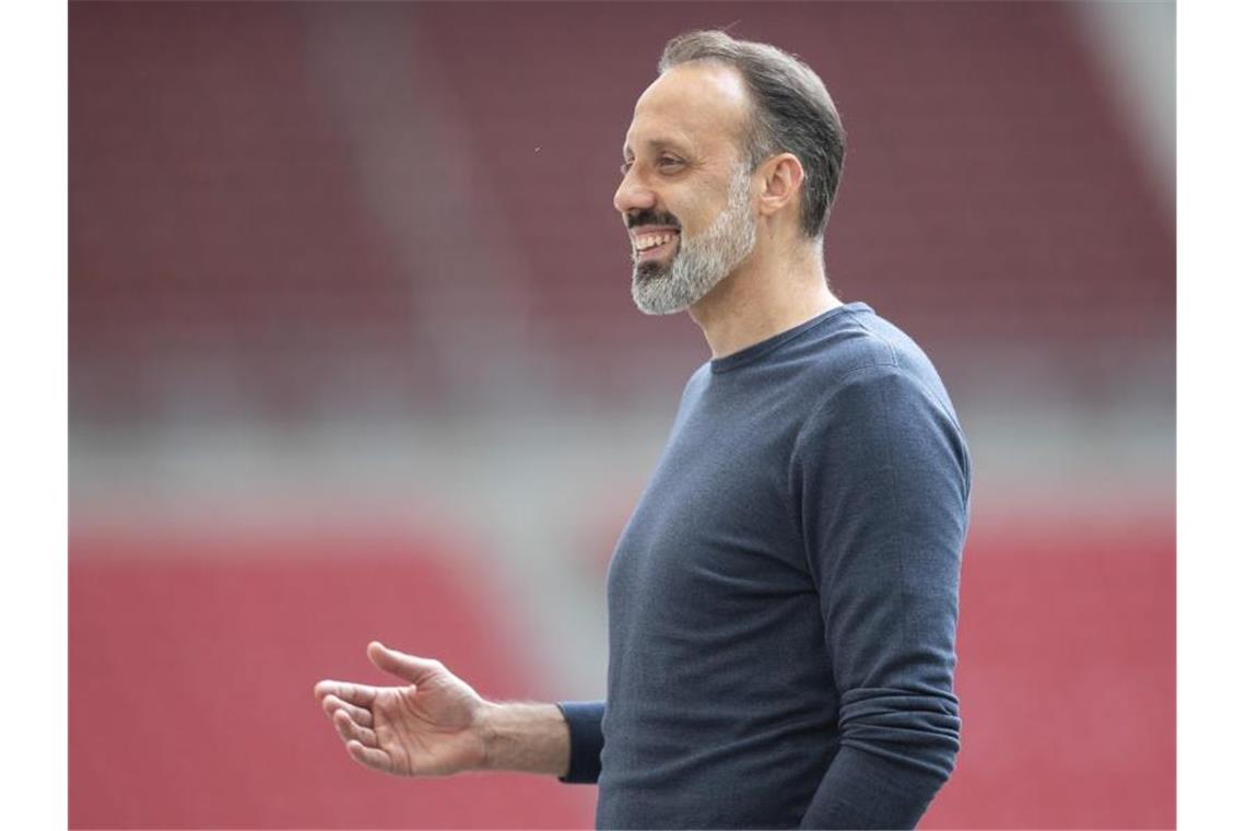 Stuttgarts Trainer Pellegrino Matarazzo. Foto: Tom Weller/dpa/Archivbild