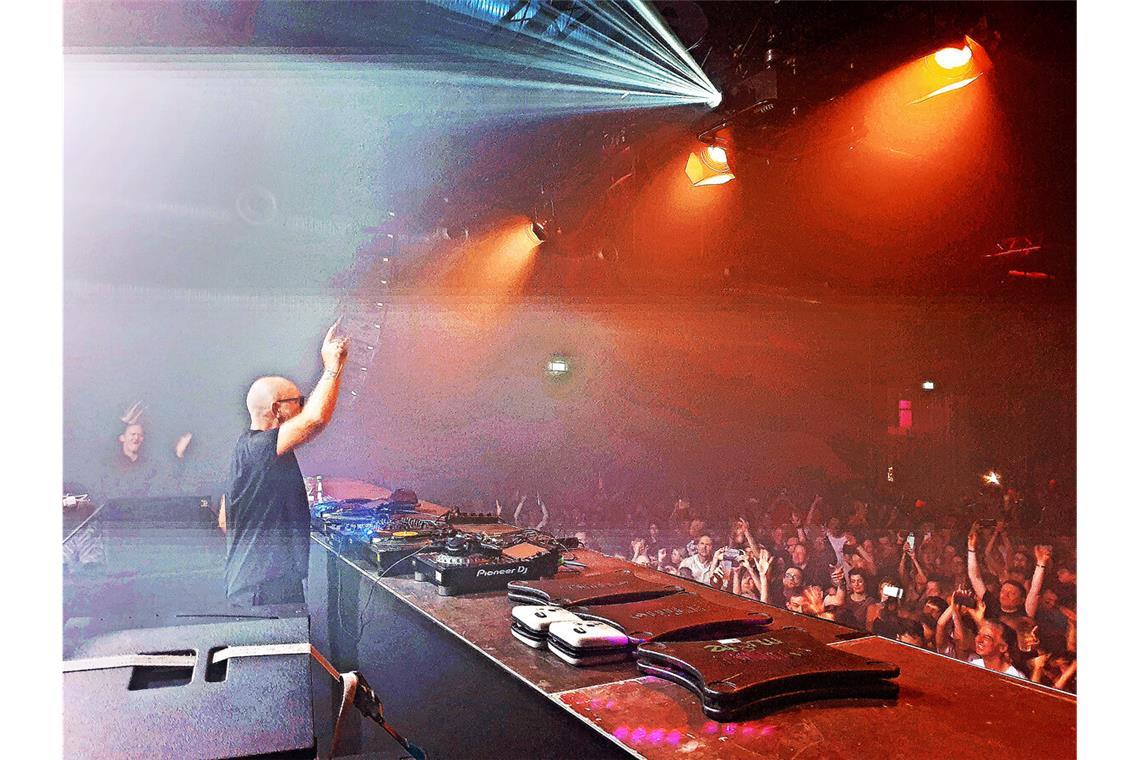 Sven Väth ist in den 80ern der erste Techno-DJ in Deutschland gewesen.