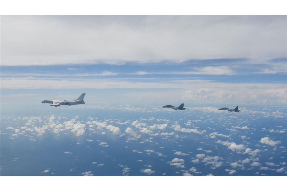 Taiwan hat binnen eines Tages mehr als 30 chinesische Militärflugzeuge um seine Insel registriert - ein deutlicher Anstieg im Vergleich zu den vorangegangenen Wochen.