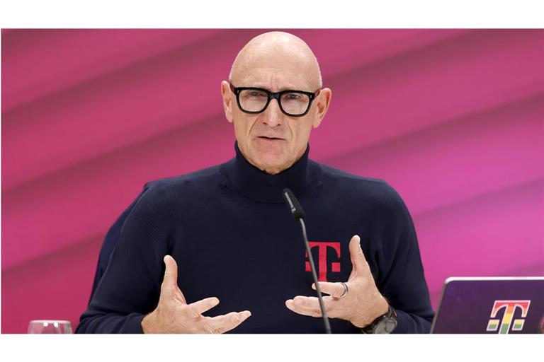 Telekom-Chefs Tim Höttges mahnt mehr Ehrgeiz an.