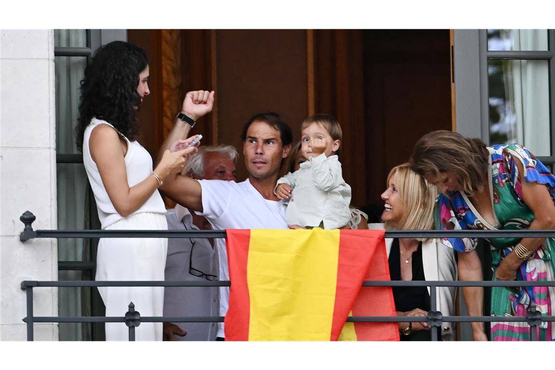 Tennis-Profi Rafael Nadal mit seinem Sohn