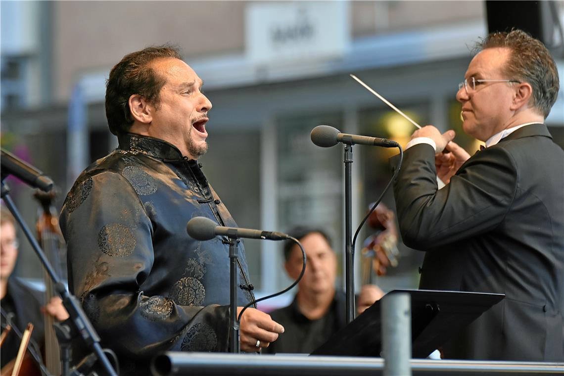 Tenor Manolito Mario Franz stand schon vor drei Jahren auf der Bühne am Marktpla...