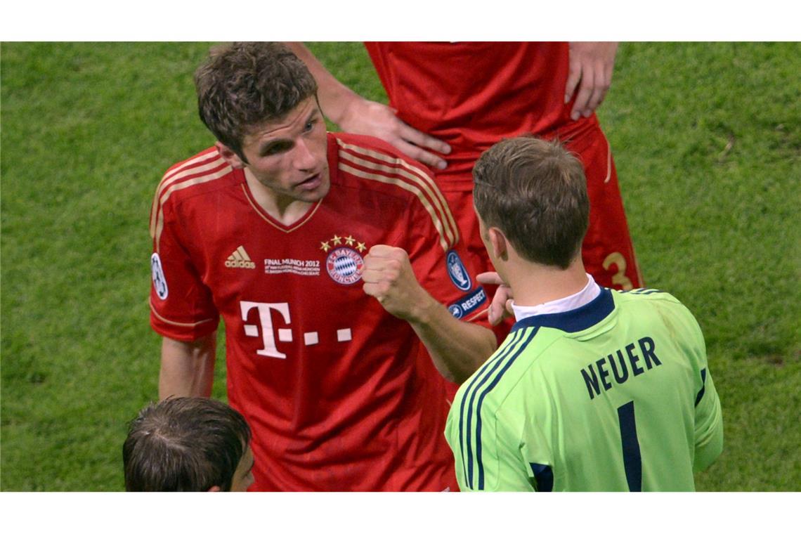 Thomas Müller (l) und Manuel Neuer hoffen auf ihr zweites Heim-Finale nach 2012.