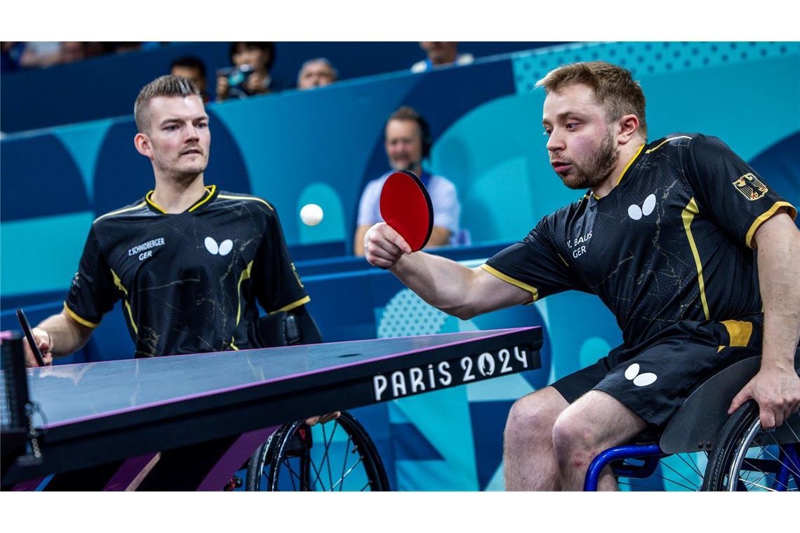 Thomas Schmidberger (l) und Valentin Baus haben bei den Paralympics die Silbermedaille gewonnen.