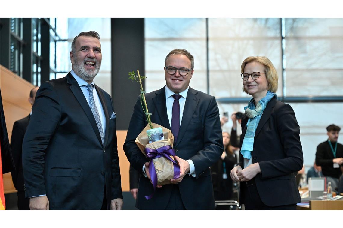 Thüringens Brombeer-Koalition kann mit der Arbeit beginnen.