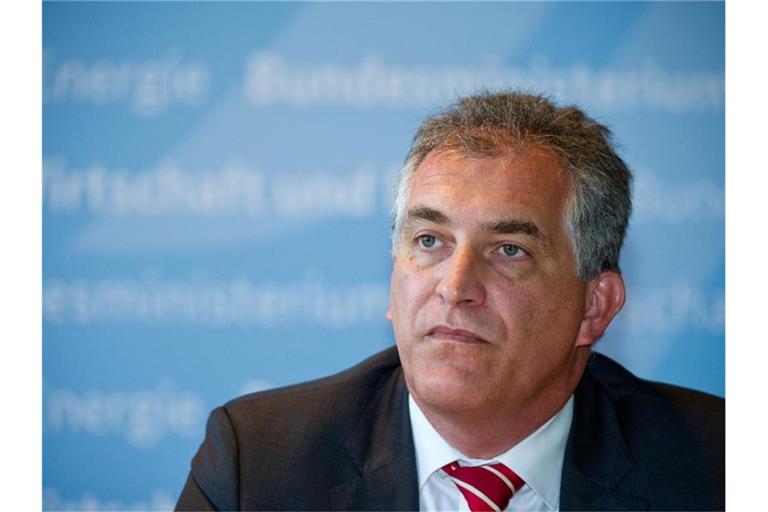 „Thyssenkrupp wird es nicht alleine schaffen“, sagte IG Metall-Vorstandsmitglied Jürgen Kerner in Essen, wo sich Stahl-Betriebsräte des Konzerns getroffen hatten. Foto: Bernd Von Jutrczenka/dpa