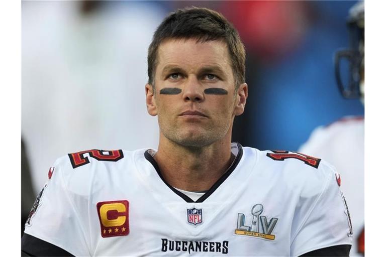 Tom Brady von den Tampa Bay Buccaneers will weitermachen. Foto: Chris O'meara/AP/dpa