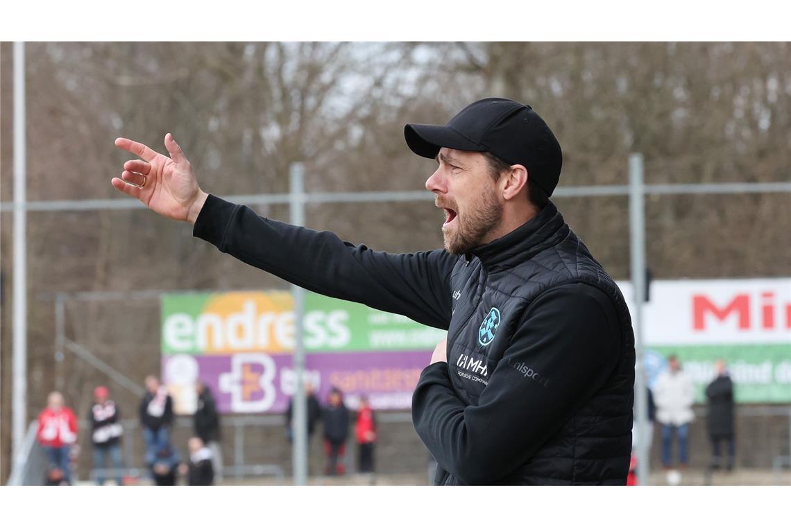 Trainer Marco Wildersinn konnte mit der ersten Halbzeit seiner Jungs zufrieden sein.