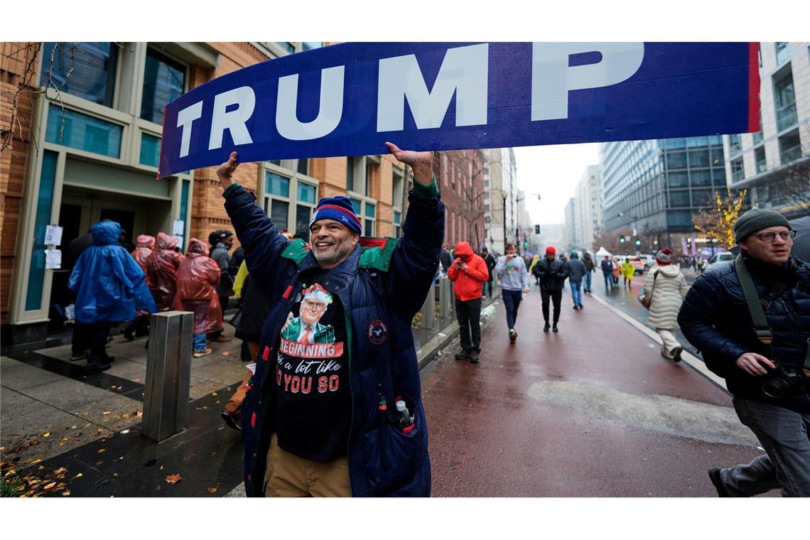 Trump-Unterstützer in Washington: Ein ungewöhnliches Bild in der sonst eher liberal geprägten Stadt an der Ostküste.