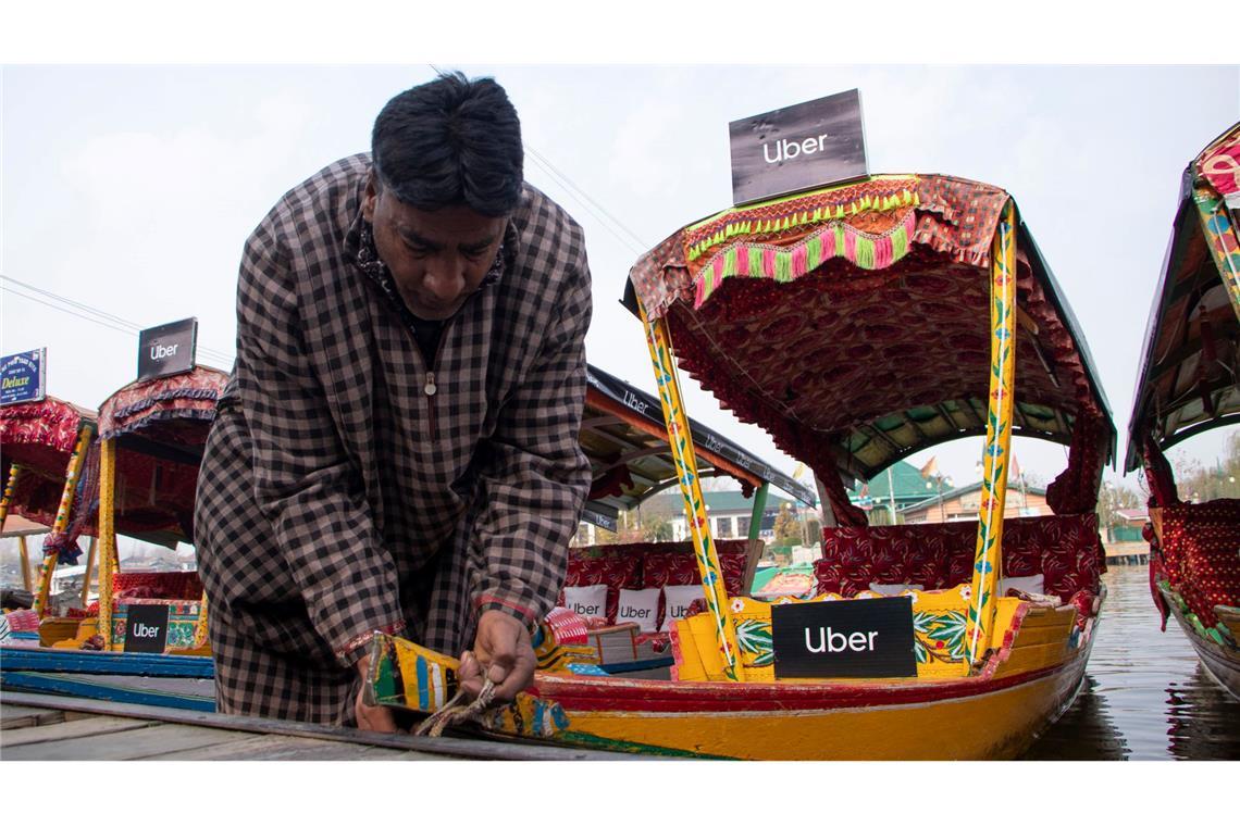 Uber startet ersten Shikara-Wassertransportdienst auf dem Dal-See in Kaschmir