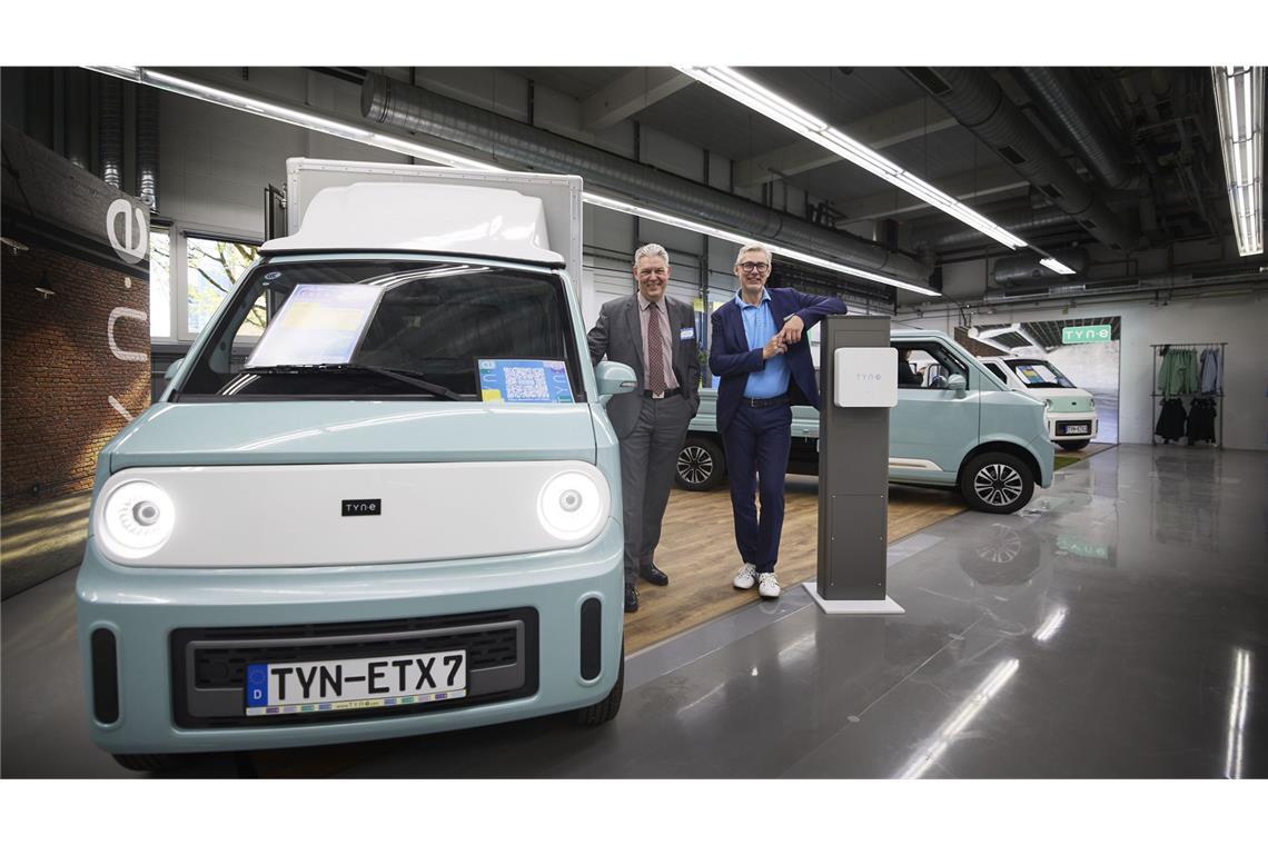 Ullrich Villinger (l.) und Markus Graf bringen  elektrische  Kompakt-Lieferwagen auf den Markt.