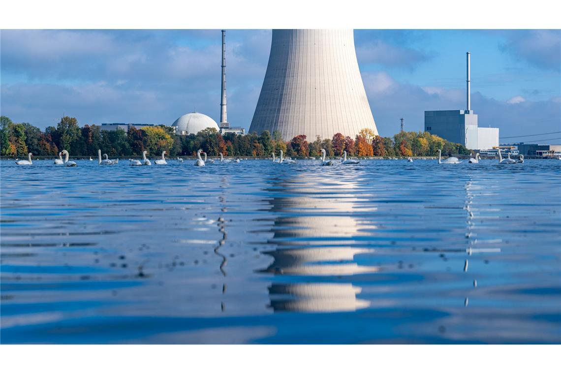 Habeck kontert Vorwürfe zum Atomausstieg Um eines dieser Kraftwerke geht es. (Archivbild)