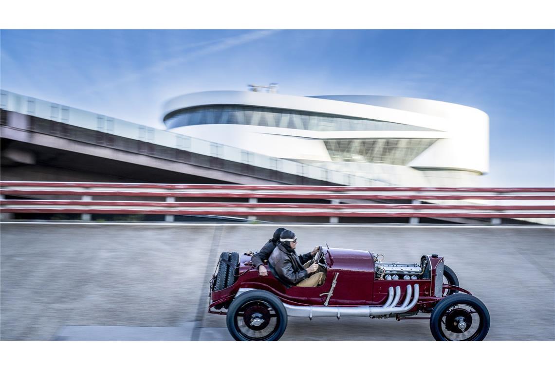 Und der Targa-Florio-2l-Wagen fährt tatsächlich wieder.