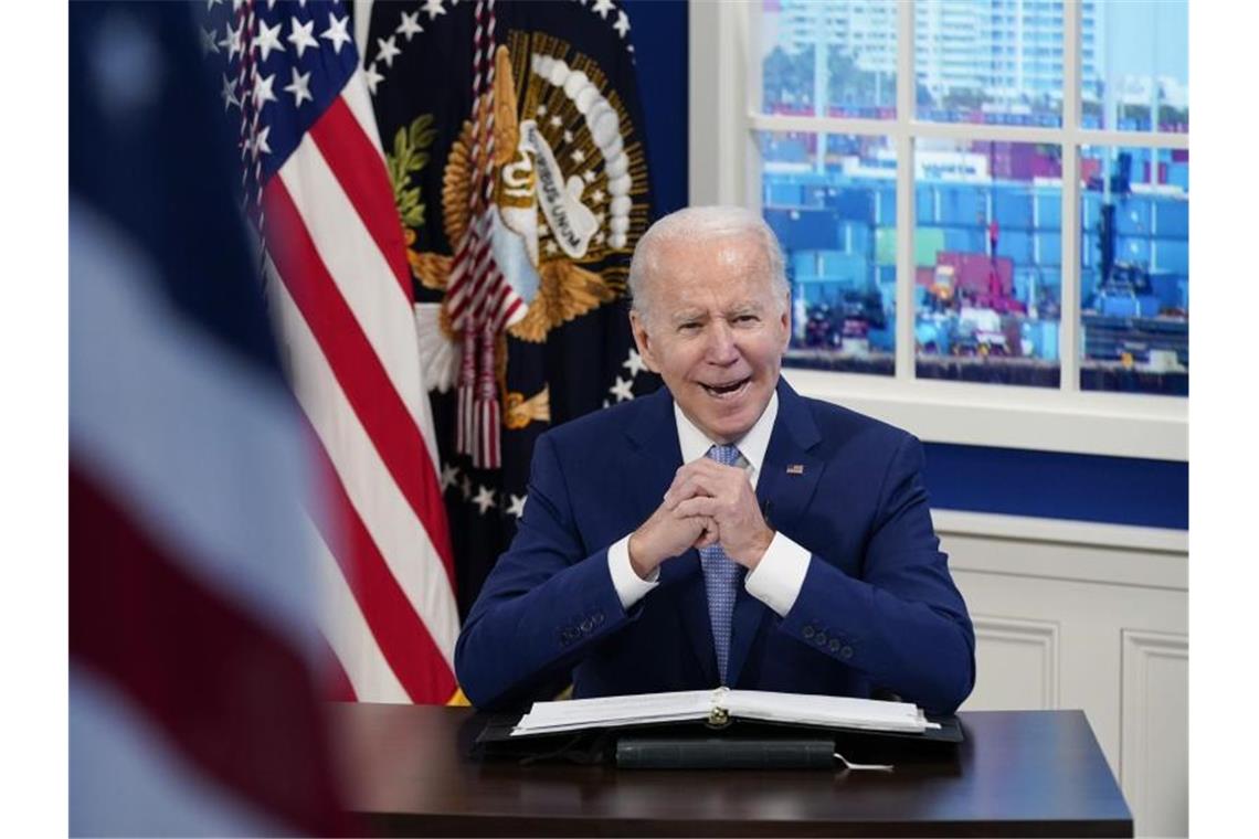 Biden denkt an Präsidentschafts-Rennen gegen Trump 2024 US-Präsident Joe Biden liebäugelt mit der Präsidentschaftswahl 2024. Foto: Patrick Semansky/AP/dpa
