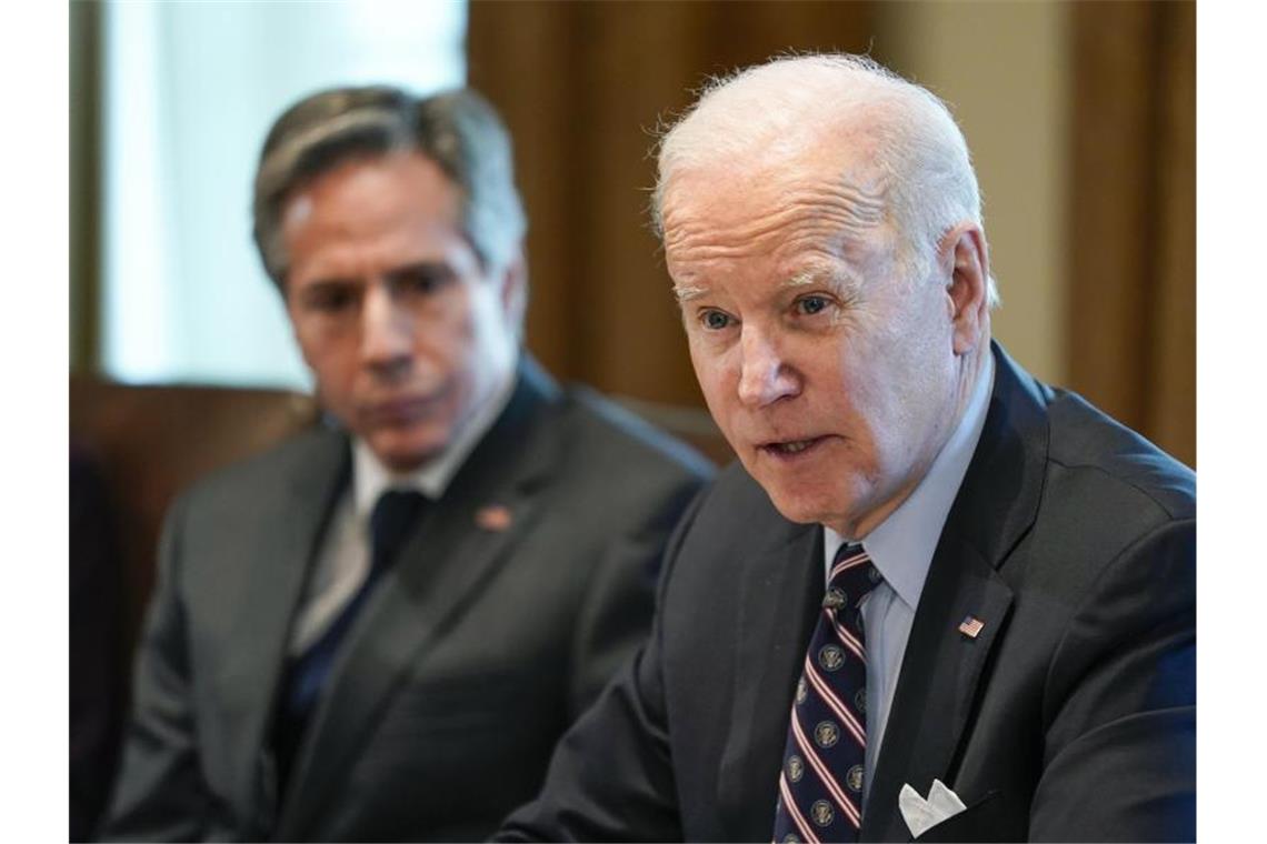 Russland verhängt Einreiseverbot für Biden und Blinken US-Präsident Joe Biden und Außenminister Antony Blinken (l) stehen auf der Liste. Foto: Patrick Semansky/AP/dpa