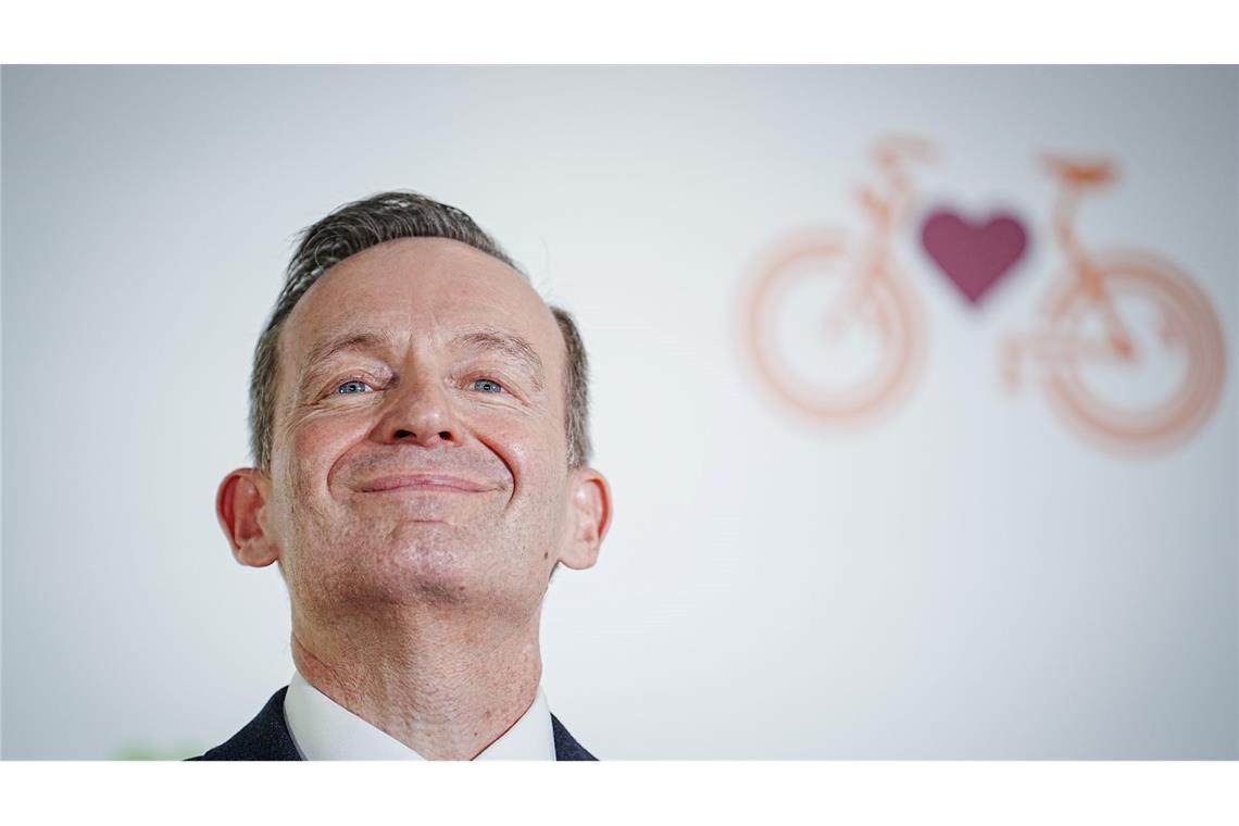 Verkehrsminister Volker Wissing will die Infrastruktur für E-Bikes stärken.