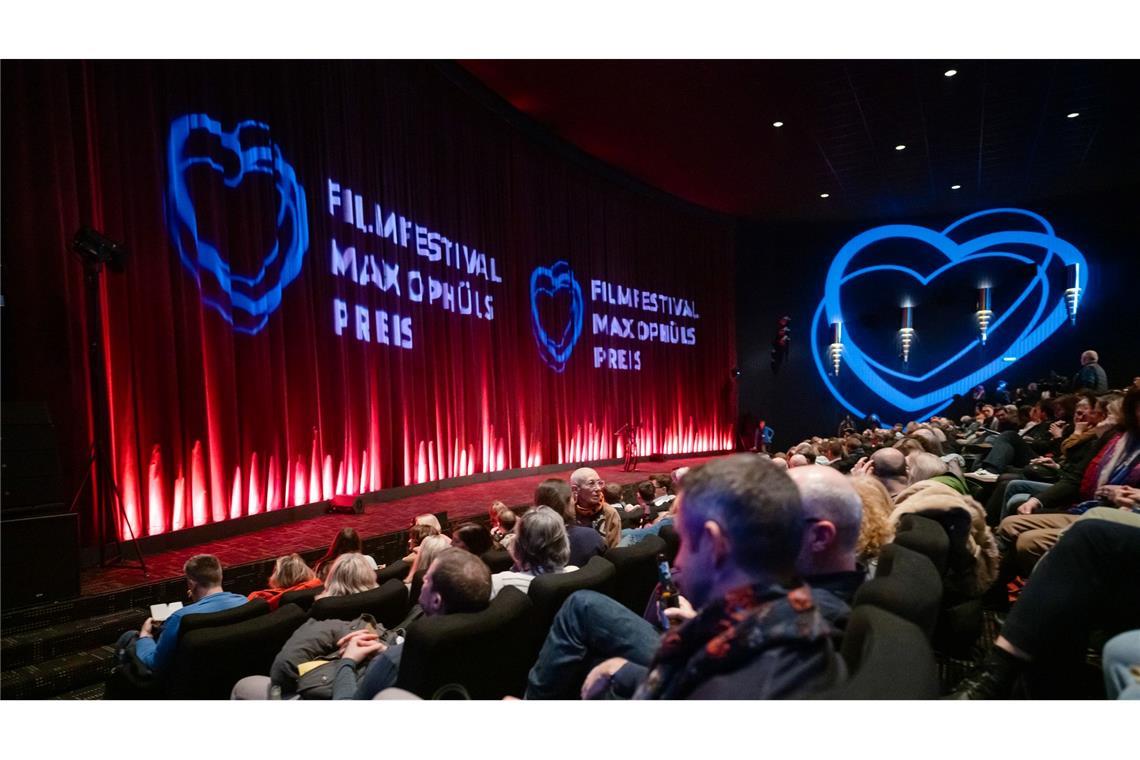 Viele volle Kinosäle gab es in der Festivalwoche zum Max Ophüls Preis - nicht nur zur Eröffnungsveranstaltung in Saarbrücken. (Archivbild)